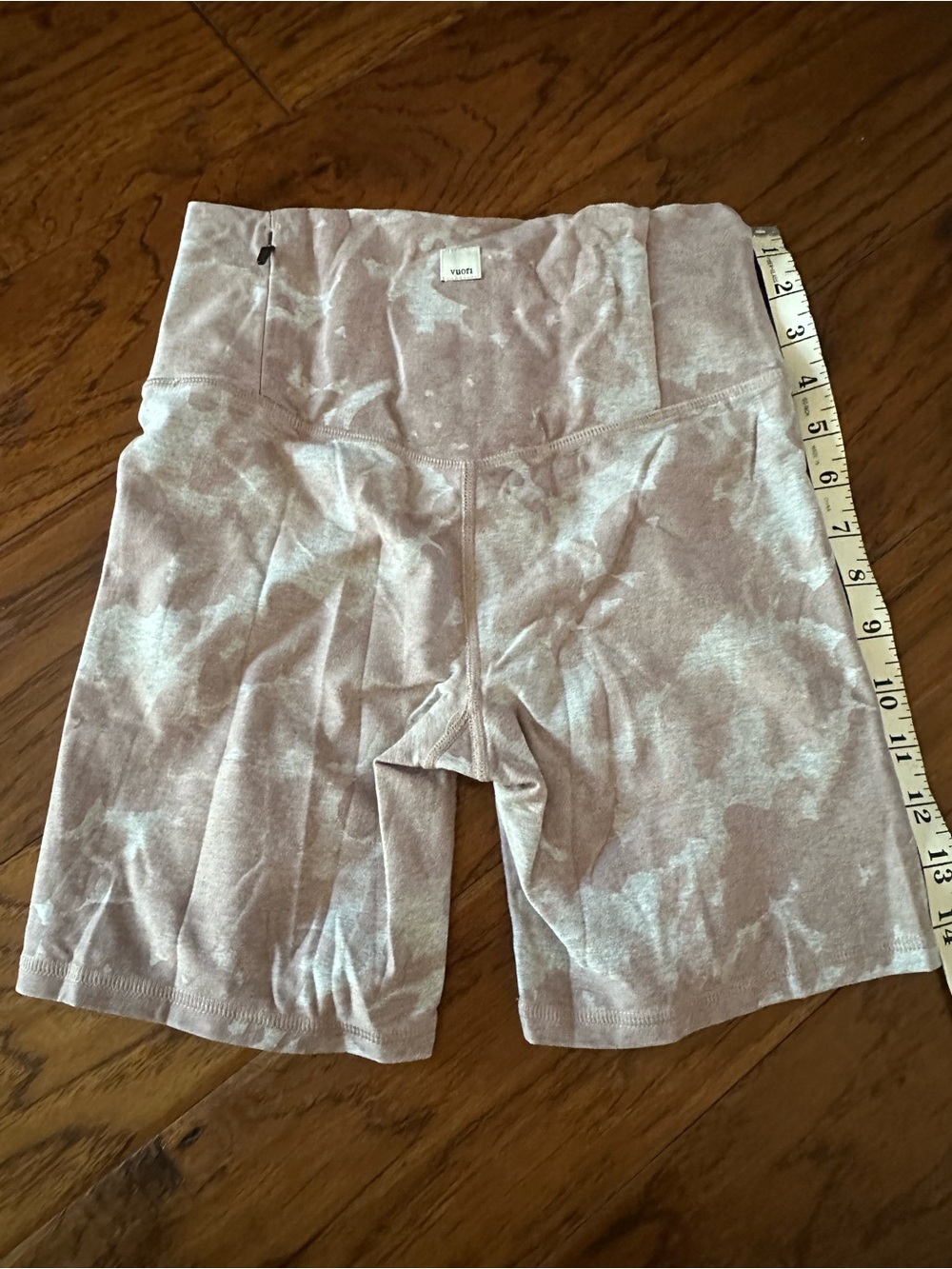 Vuori Women's Tie-Dye Mauve High-Rise Bike Shorts